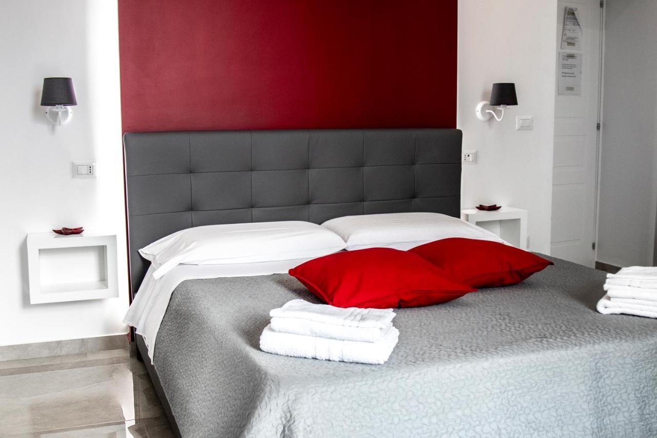 Aurora Luxury Bed & Breakfast *